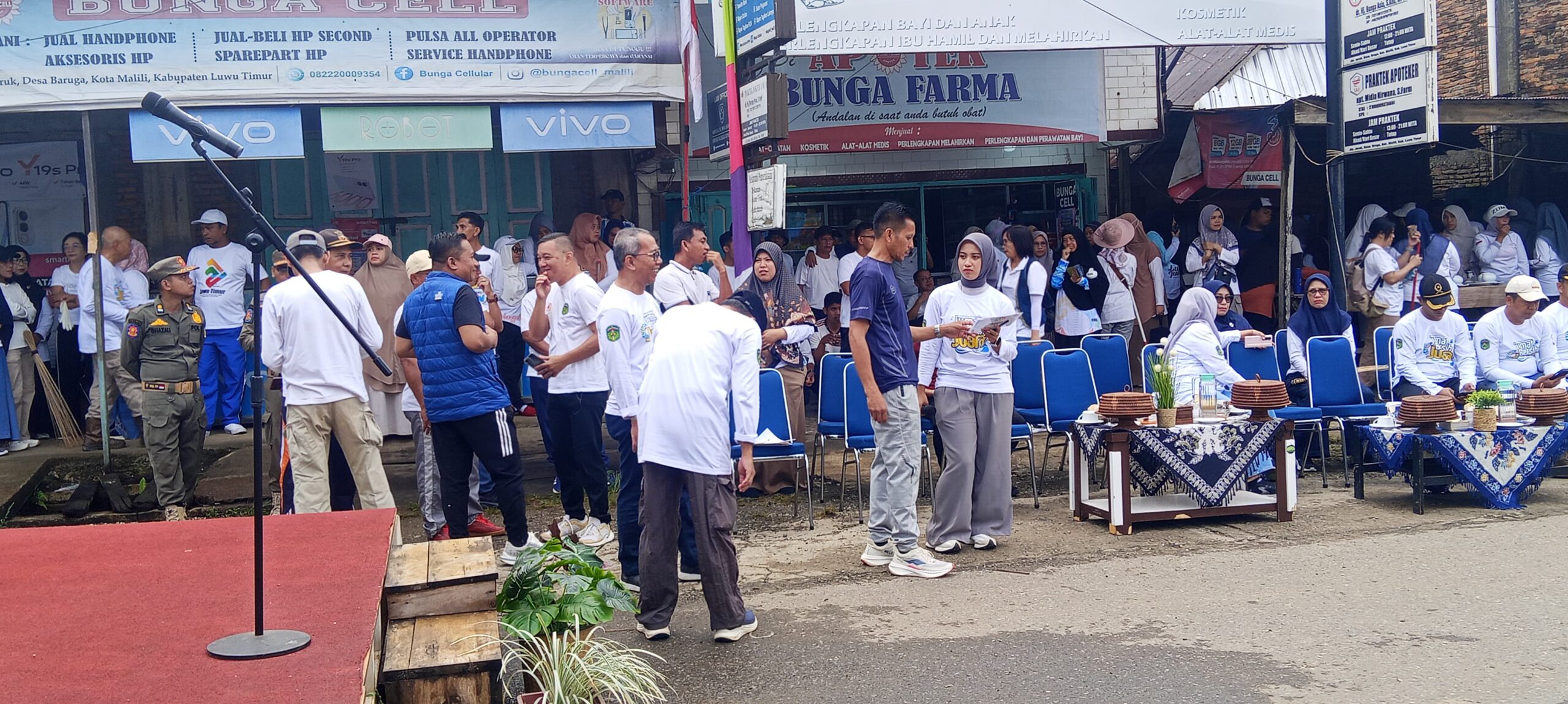 Camat Malili Gelar Jumat Bersih Sambut HUT RI ke-80