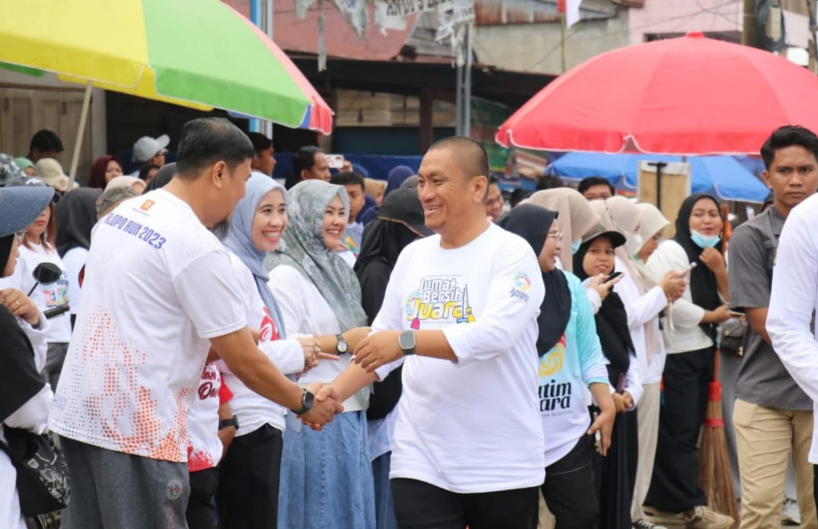 Bupati Canangkan “Jumat Bersih Juara” untuk Gerakkan Semangat Gotong Royong dan Pelestarian Lingkungan