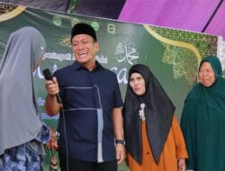 Kepedulian Seorang Pemimpin, Bupati Irwan Gunakan Uang Pribadi untuk Bantu Warga Lansia