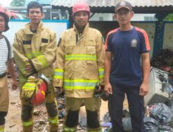 Damkar Pos Wotu Berhasil Padamkan Kebakaran Gudang Barang Bekas Puskesmas Wotu