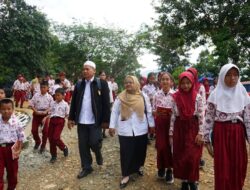 Sinergi SDN 172 Tomoni dan Dispusipda Tingkatkan Budaya Literasi Siswa