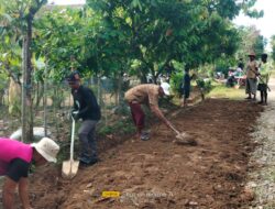 Kegiatan “Jum’at Bersih Juara” di Dusun Sindumartani, Wujudkan Lingkungan Bersih dan Sehat