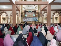 Melalui Kegiatan PKK Mengaji, TP PKK Lutim Ajak Ibu-Ibu Bangun Moral Generasi