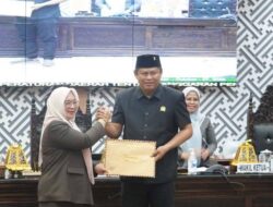 Pemkab Lutim Serahkan Ranperda APBD 2026, Fokus pada Peningkatan Layanan Publik dan Infrastruktur