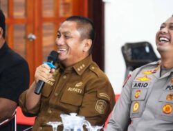 Bupati Irwan Fasilitasi Aspirasi Masyarakat Melalui Rapat Kompensasi