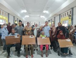 293 Lansia di Kecamatan Mangkutana Terima Kartu Lansia dari Pemkab Luwu Timur