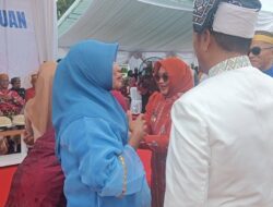 Guru SDN 260 PALAURU, Zulfaaiza Terharu Dapat Kendaraan Roda Dua dari Bupati Luwu Timur