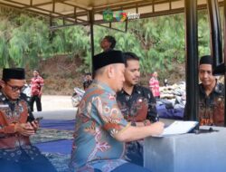 Bupati Irwan Tunjukkan Keteladanan, Disposisi Surat di Mana Saja Demi Percepatan Administrasi