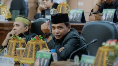 Anggota DPRD Luwu Timur, Aprianto, Apresiasi Program Kartu Lansia “Lutim Juara”