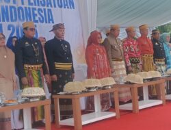 Wakil Ketua I DPRD Luwu Timur Hadiri Upacara Peringatan Hari Guru Nasional