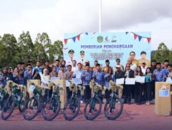 Pemkab Lutim Berikan Reward bagi 34 Wajib Pajak Daerah Berprestasi 2024