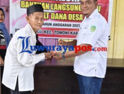 Kades Lestari Hadiri Langsung Penyaluran BLT-DD di Aula Kantor Desa