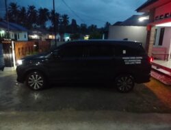 Siaga Malam Hari, Garda Sehat Desa Sindu Agung Antar Warga Berobat