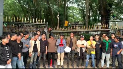 Aliansi Wija To Luwu Menggugat Gelar Unjuk Rasa di Kantor Gubernur Sulsel, Kecewa Tak Ditemui Gubernur