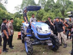247 Unit Alsintan Disalurkan, Bupati Luwu Timur Apresiasi Dedikasi Petani