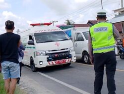 Meski Macet, Aksi Pemekaran Luwu Raya Tetap Tertib dan Memprioritaskan Ambulans