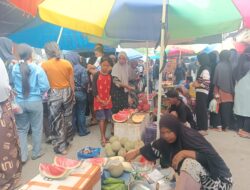Pasar Ramadan Tomoni Ramai di Hari Pertama Puasa