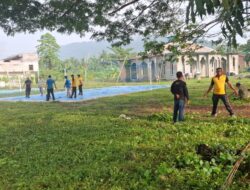 Gotong Royong di Desa Watangpanua, Warga Kompak Jaga Kebersihan Lingkungan