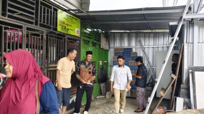 Kasi Trantib sekaligus PJ Desa Pepuro Barat Dampingi Tim Pengawasan Koperindag, Berikan Surat Teguran Pangkalan LPG 3KG di Wotu