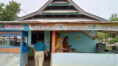 Tim PKM Mangkutana Turun Langsung Survei Lingkungan Warga Suspek Diare di Desa Teromu