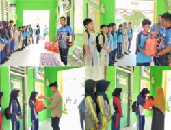 UPT SMP Negeri 1 Tomoni Bagikan Paket Ramadhan untuk Siswa