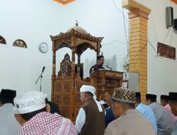 Sholat Idul Fitri di Desa Benteng, Kades Bacakan Pesan Bupati Luwu Timur