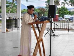 Sholat Idul Fitri Bersama, Camat Tomoni Bacakan Sambutan Bupati Luwu Timur