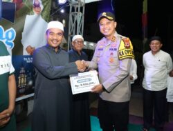 Wakili Desa Pongkeru, Firman Udding Terima Penghargaan Harapan I
