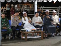 Firman Udding Dampingi Bupati Luwu Timur Lepas Peserta Takbir Keliling