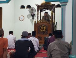 Kadis PMD Luwu Timur Awaluddin Syafari Ramadhan di Masjid Babuttaqwa Desa Matompi