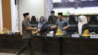 Wabup Puspawati Hadiri Paripurna LKPJ, Fraksi DPRD Apresiasi Capaian Pemda Lutim 2025