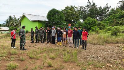 Gotong Royong TNI dan Warga, Lingkungan Desa Argomulyo Bersih dan Asri