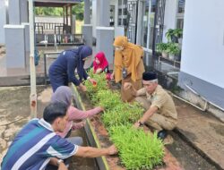 Pemdes Balantang Gelar Aksi Bersih Lingkungan Dukung Indonesia Asri