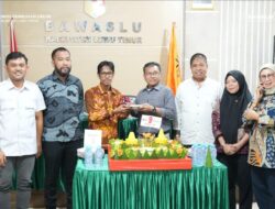 KPU Luwu Timur Hadiri Kegiatan Pembinaan Kelembagaan Dirangkaikan HUT ke-18 Bawaslu RI