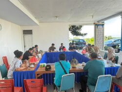 Pimpinan PTPN IV PKS Luwu Burau Gelar Pertemuan dengan Empat Kepala Desa di Burau Bahas Penolakan TBS Petani