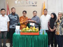 Bawaslu Luwu Timur Peringati HUT ke-18 dengan Penegasan Komitmen Pengawasan Demokrasi