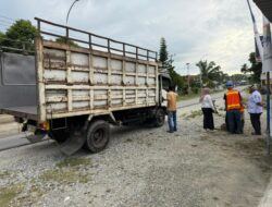 Kolaborasi Pemda dan Perusahaan Sawit, Armada Sampah Dikerahkan di Kecamatan Burau