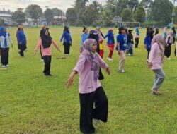 Semangat Sabtu Sehat Juara Kalaena Tetap Membara di Tengah Gerimis