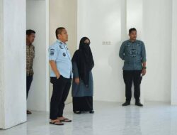 Tinjau Gedung Simpurusiang, Bupati Irwan Tekankan Kualitas Pengerjaan