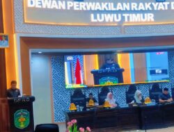 Wahidin Wahid Sampaikan Pandangan Umum Fraksi Golkar terkait Ranperda Penyertaan Modal Perumdam Waemami