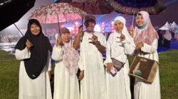 Pemdes Kalatiri Tetap Hadiri Tabligh Akbar HUT ke-23 Luwu Timur Meski Diguyur Hujan