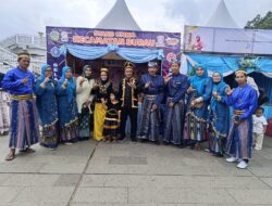 Kepala Desa Bone Pute dan Jajaran Ikuti Karnaval Budaya HUT Luwu Timur ke-23 di Malili