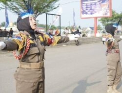 Tim Korsik Satpol PP Luwu Timur Tampil Memukau di Karnaval Budaya HUT ke-23 Luwu Timur