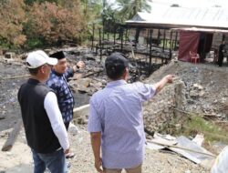 Datangi Lokasi Kebakaran Maliwowo, Bupati Irwan Minta Rehabilitasi Rumah Korban Dipercepat