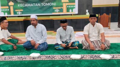 Kepala SMP Negeri 1 Tomoni Hadiri Peringatan Tahun Baru Islam 1 Muharram 1448 H di Masjid Besar Al-Anshar