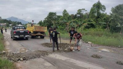 Pemkab Lutim Respon Cepat Aduan Jalan Rusak Ussu-Batas Kota Malili