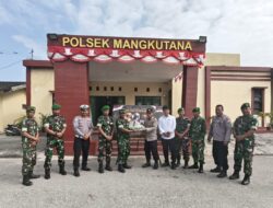 Koramil 1403-14/Mangkutana Anjangsana ke Polsek Mangkutana dan Polsek Tomoni Timur, Perkuat Sinergitas TNI-Polri di HUT Bhayangkara ke-80