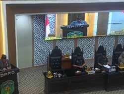 Kemenag Luwu Timur Pimpin Doa Pembuka Sidang Paripurna DPRD