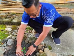 Jumat Bersih JUARA di Kecamatan Angkona Dirangkaikan Penanaman Cabai Dukung Gerakan Bupati Luwu Timur