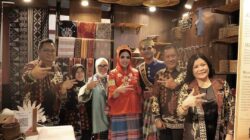 Kerajinan Luwu Timur Curi Perhatian di Puncak HUT Dekranas, Diminati Pengunjung hingga Istri Menteri